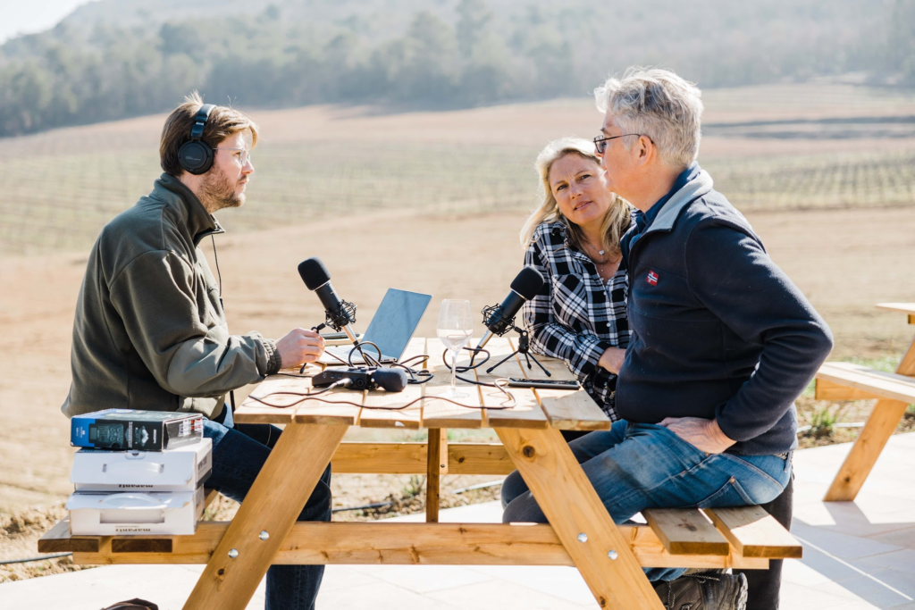 Enregistrement du podcast sous le soleil d’Artigues - Crédit : Nicolas Elsen / Artigues Monkiff